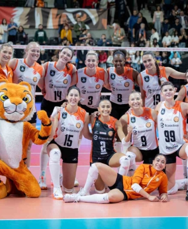eczacibasi-dynavit-evinde-galip-1li41ZiF.jpg