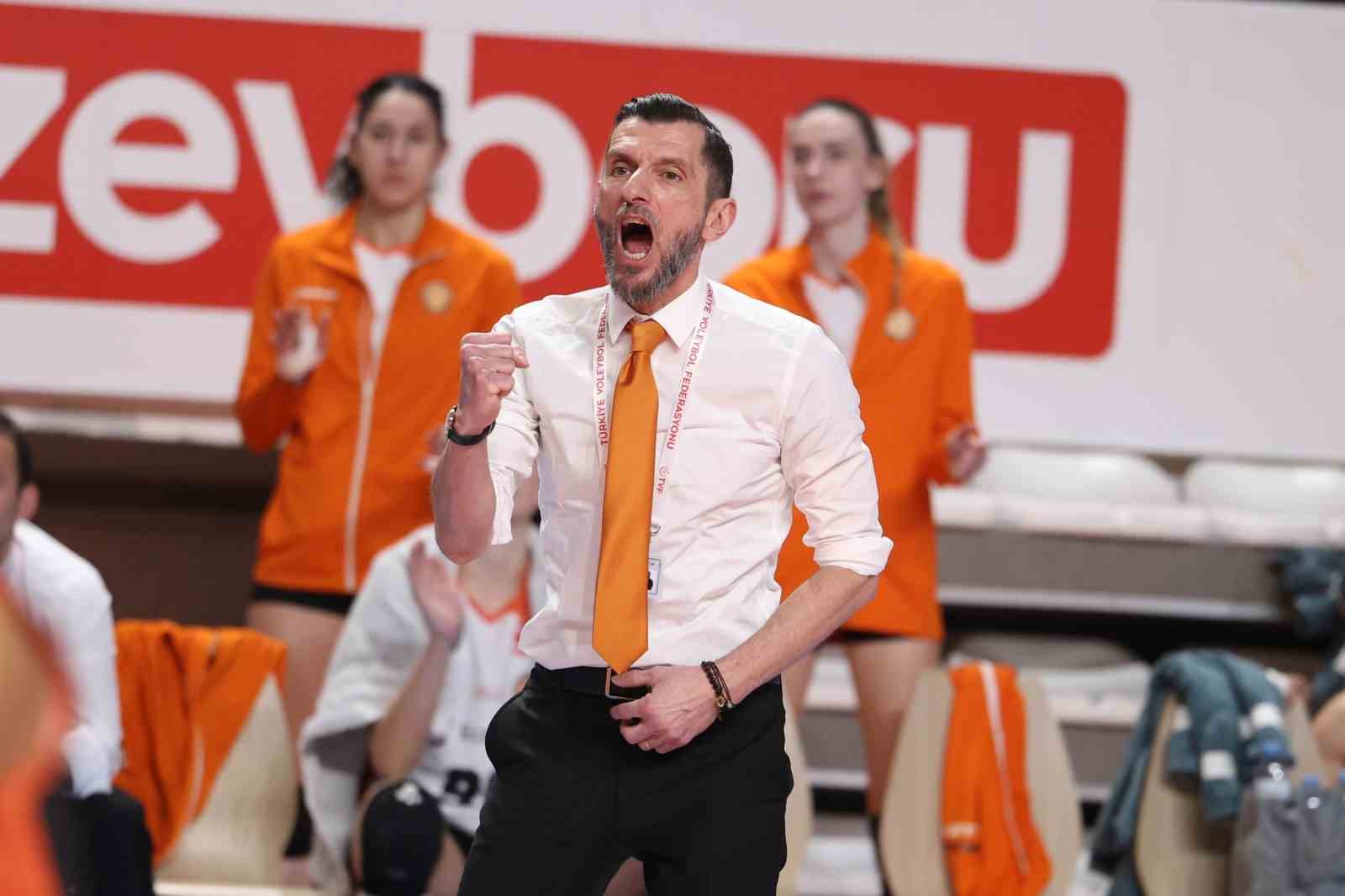 eczacibasi dynavit evinde vero volley ile karsilasacak 1 uwbJFMdc