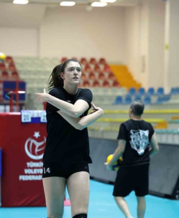 eczacibasi-dynavit-nilufer-belediyespor-hazirliklarini-tamamladi-6K8b2vie.jpg