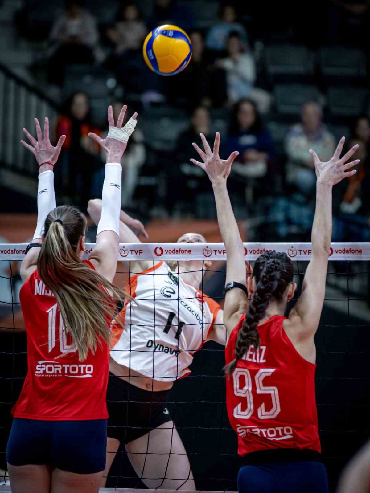 eczacibasi dynavit normal sezonu galibiyetle tamamladi 6 ZNT3vS3v