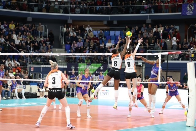 eczacibasi dynavit sampiyonlar liginde ceyrek finalde 2 tsB7GzBE
