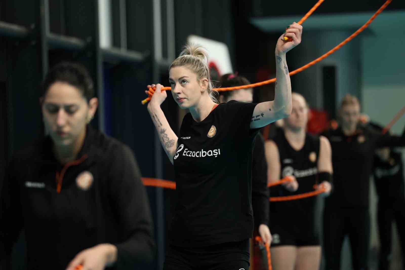 eczacibasi dynavit vero volley ile rovans macina cikacak 0 QGdwKB2q
