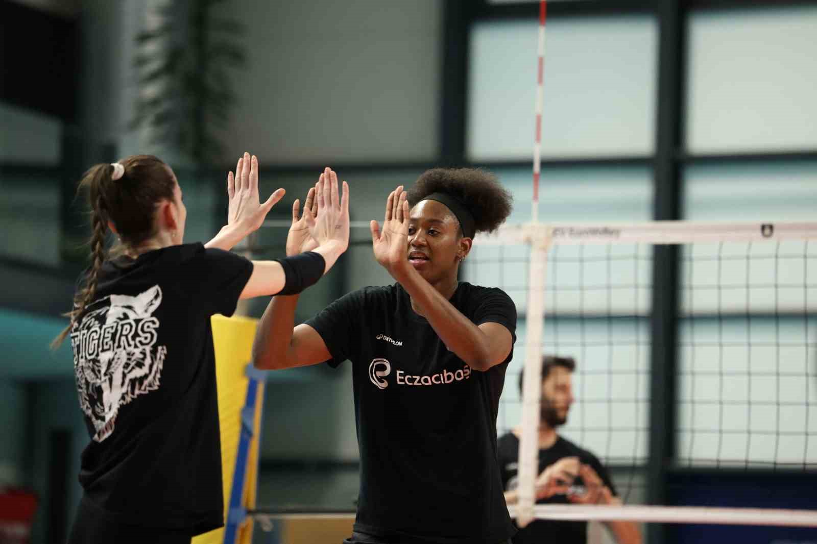 eczacibasi dynavit vero volley ile rovans macina cikacak 1 J2cQYzlH
