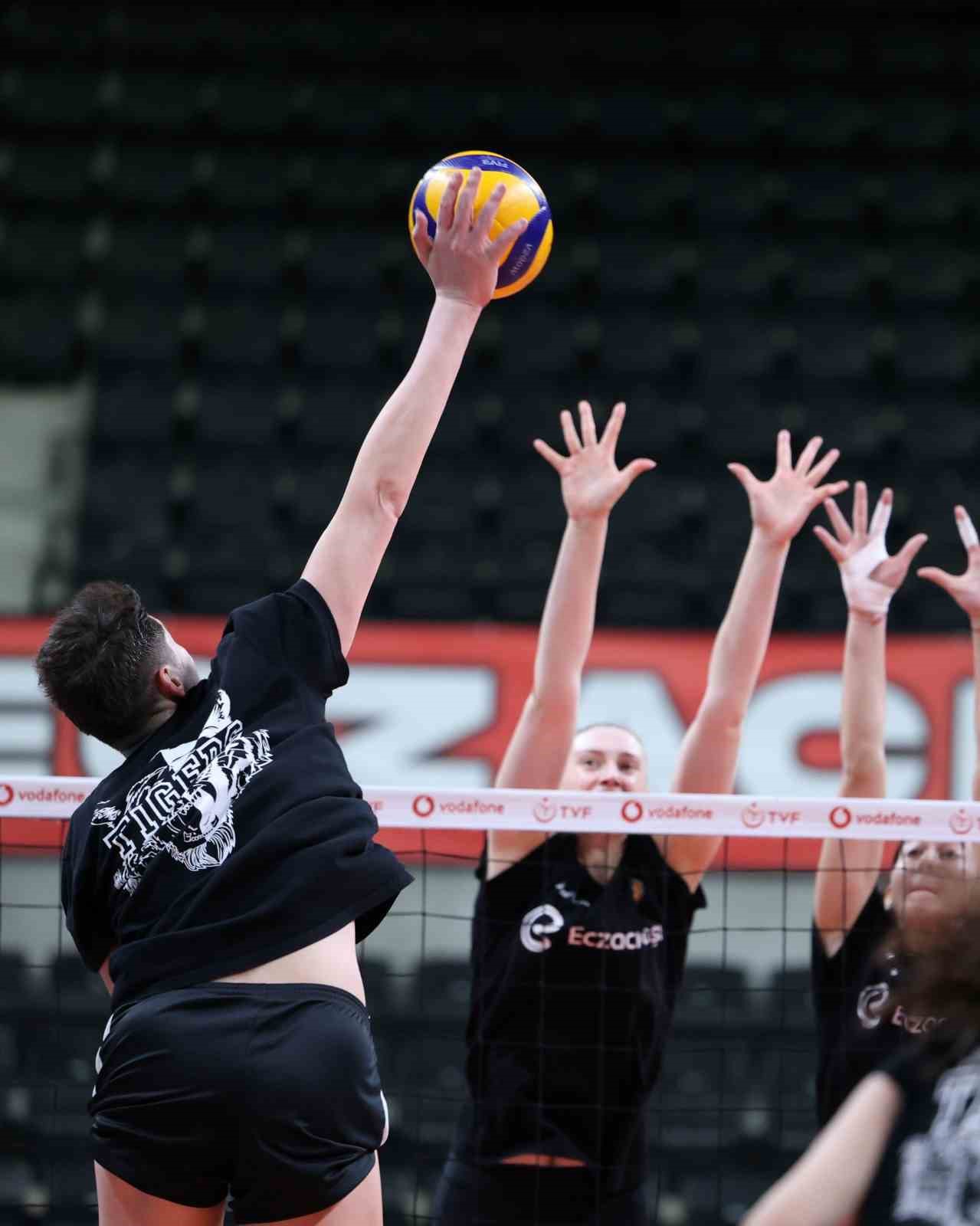 eczacibasi dynavit yari final ilk macina cikiyor 2 Ilb1cWty