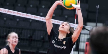 eczacibasi-dynavit-yari-final-ilk-macina-cikiyor-QfF1Zpd2.jpg
