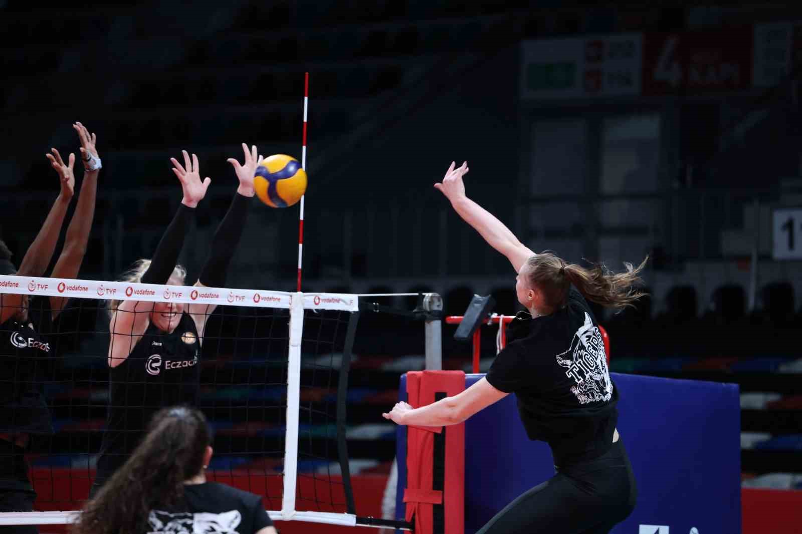 eczacibasi dynavit zeren spor karsisinda galibiyet ariyor 3 wICBmMRm