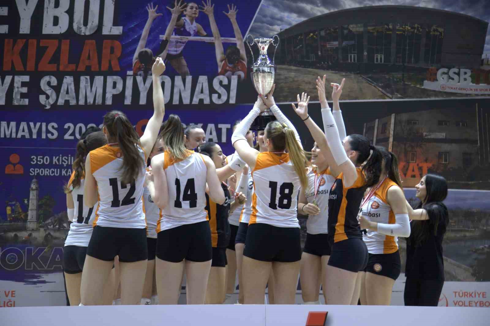 eczacibasi genc kiz takimi turkiye sampiyonu oldu 2 UQlzN9GP