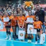 eczacibasi-spor-kulubu-mini-voleybol-senligi-gerceklesti-MLySUkPB.jpg