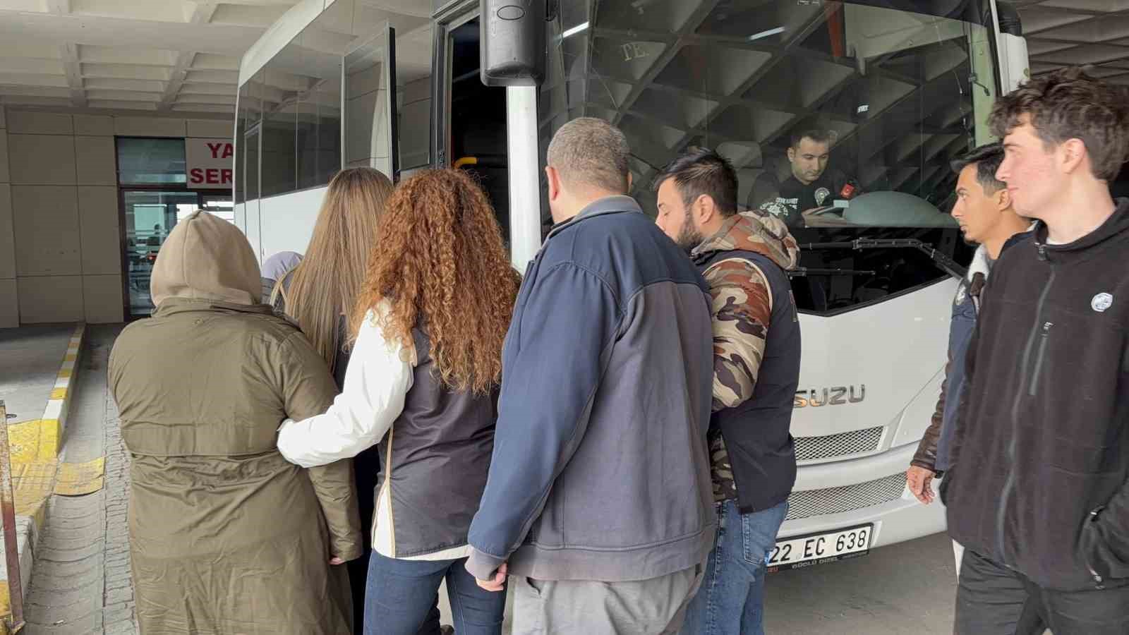 edirne merkezli feto operasyonu ogrenci yapilanmasinda 12 gozalti 1 5HHLYs3P