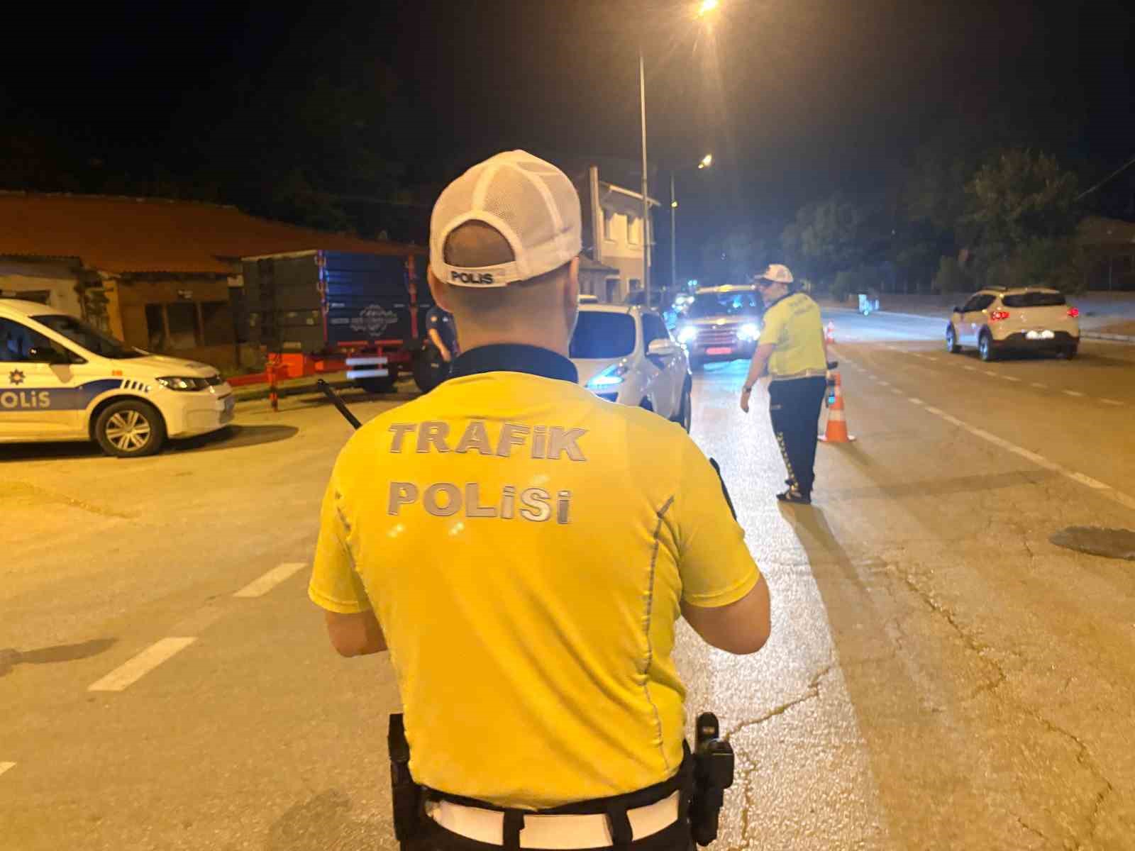 Edirne polisinden şok uygulama 5 edirne polisinden sok uygulama 1 lMJK4XyB