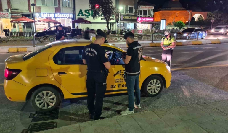 edirne-polisinden-sok-uygulama-nXpzwG6d.jpg
