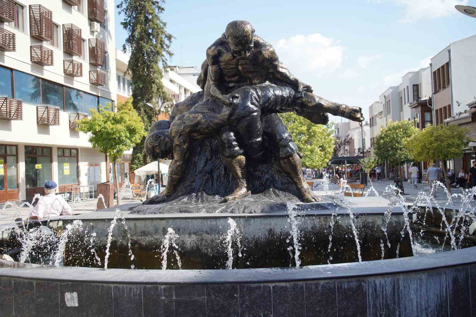 edirne sicaktan kavruldu cadde ve sokaklar bos kaldi 4 PHfOgpL1