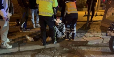 edirnede-alkollu-motosiklet-surucusu-otomobille-carpisti-1-yarali-fP144VUM.jpg