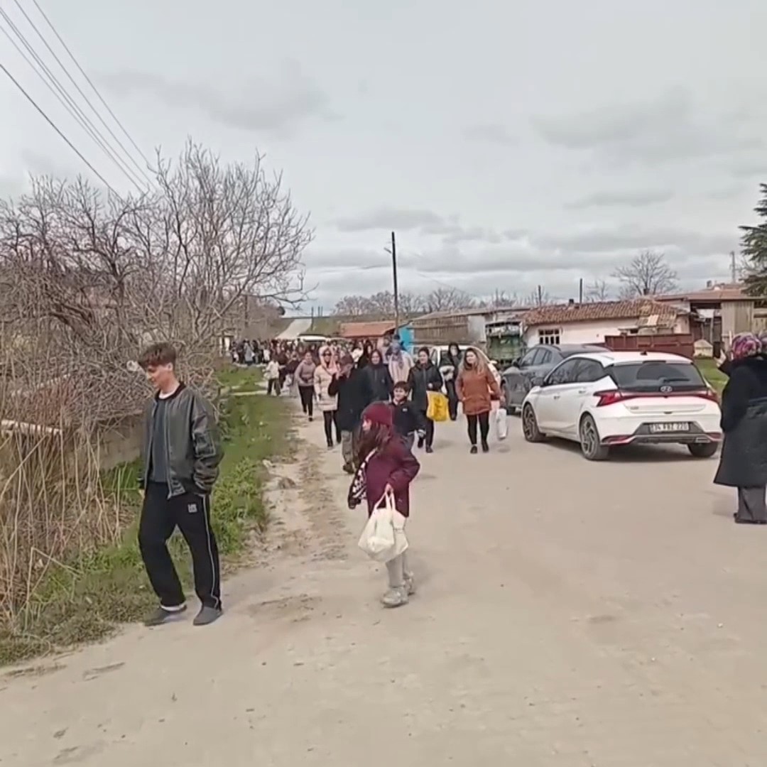 edirnede asirlardir suren arife gunu seker toplama gelenegi 5 j9c72PlG
