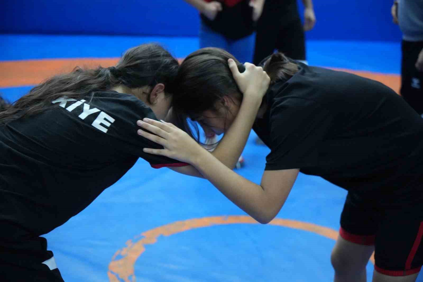 edirnede ata sporu guresle gelecegin sampiyonlari yetisiyor 5 KNVJiJ5N