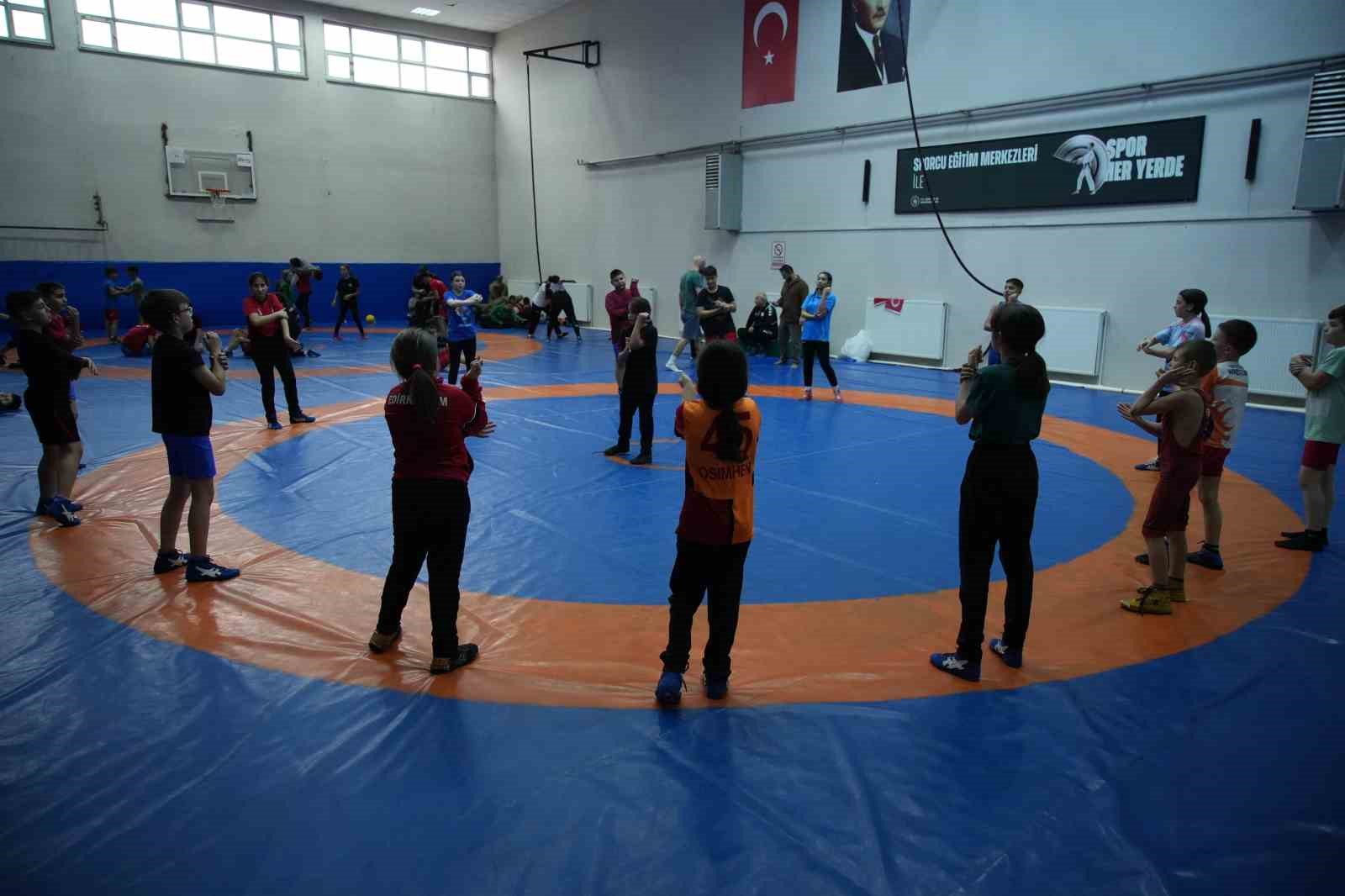 edirnede ata sporu guresle gelecegin sampiyonlari yetisiyor 6