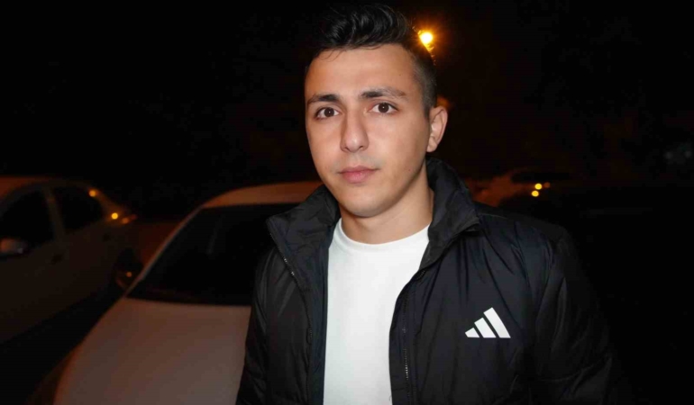 edirnede-bozuk-yollar-suruculeri-magdur-ediyor-HrxqL2xp.jpg
