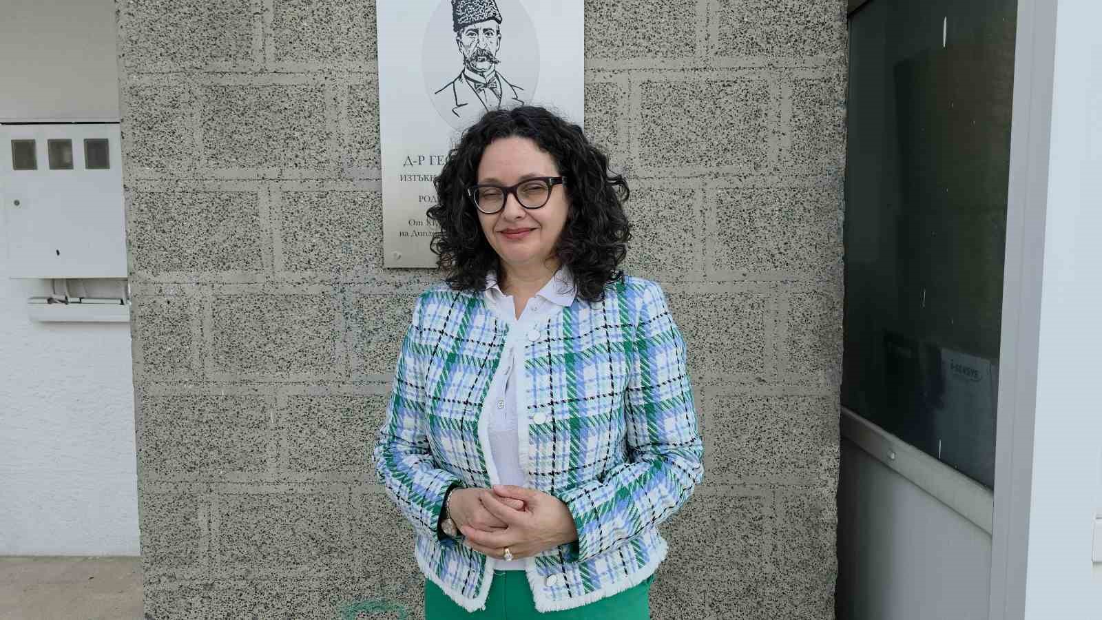 edirnede cifte vatandaslar bulgaristan secimleri icin sandik basinda 5 5yqizAFH