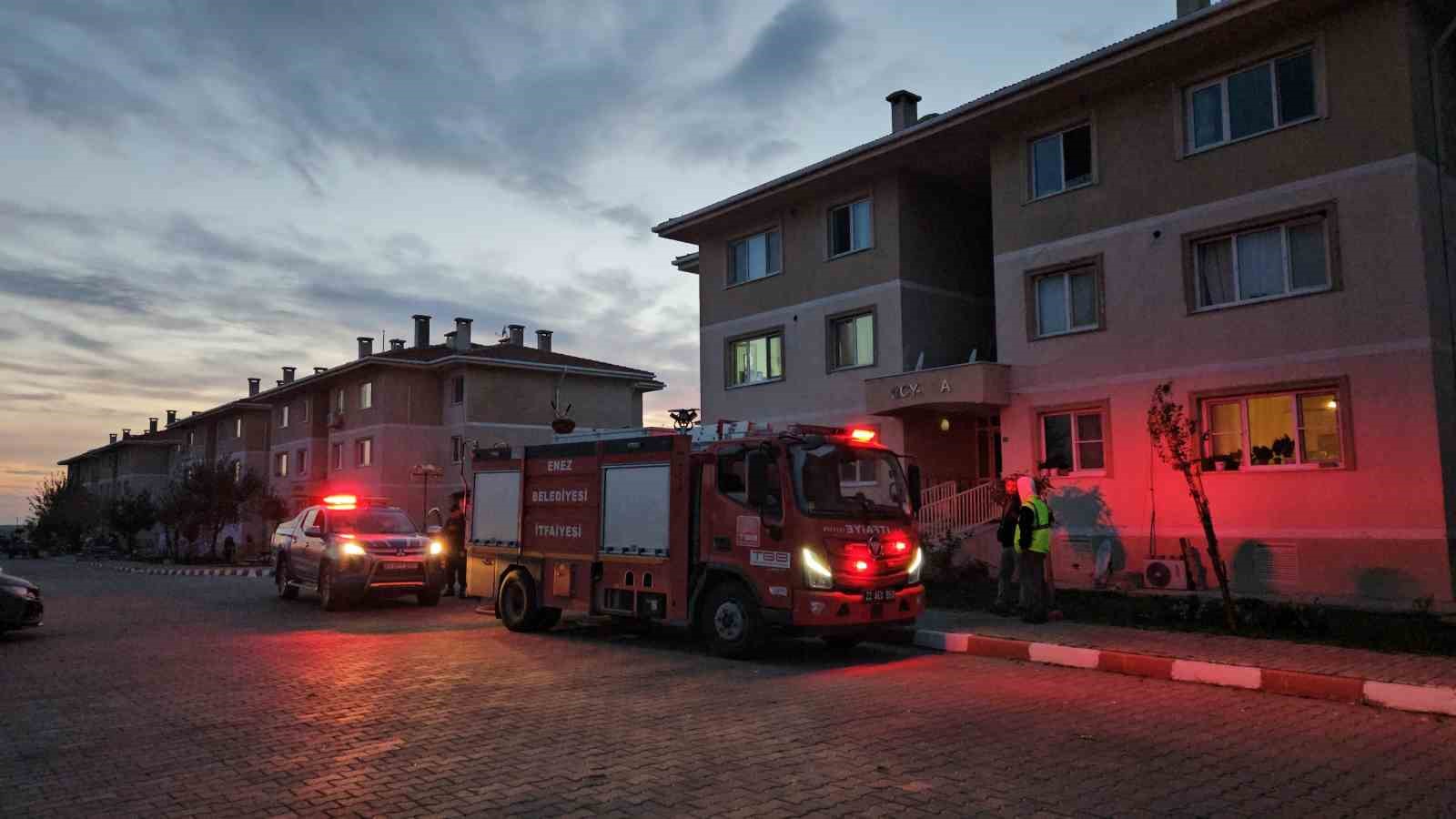 edirnede cinayet apartmanda kadini oldurdukten sonra intihar etti 4 yfdLFKIf