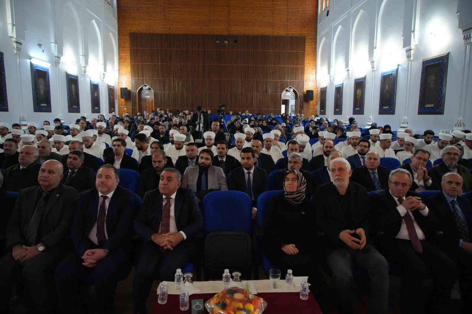 edirnede dini ihtisas merkezi ilk mezunlarini verdi 4 SqArgTHY