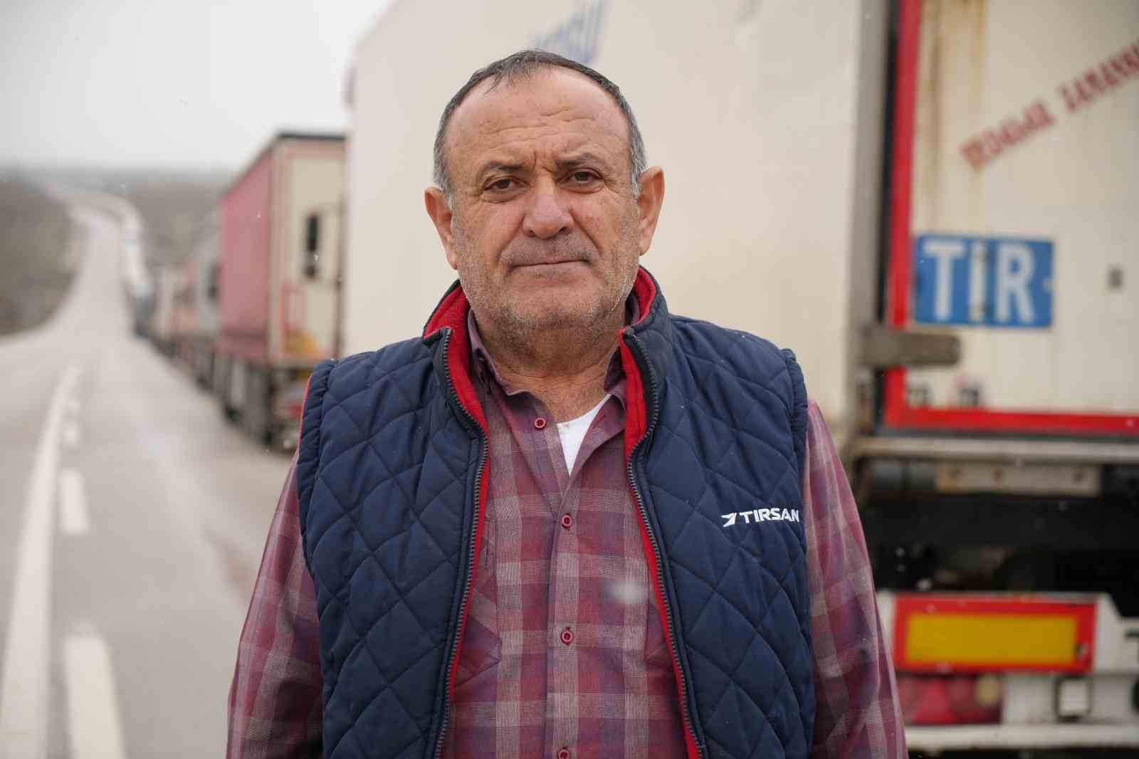 edirnede dondurucu sogukta kilometrelerce tir kuyrugu 2 yqn5N7P9