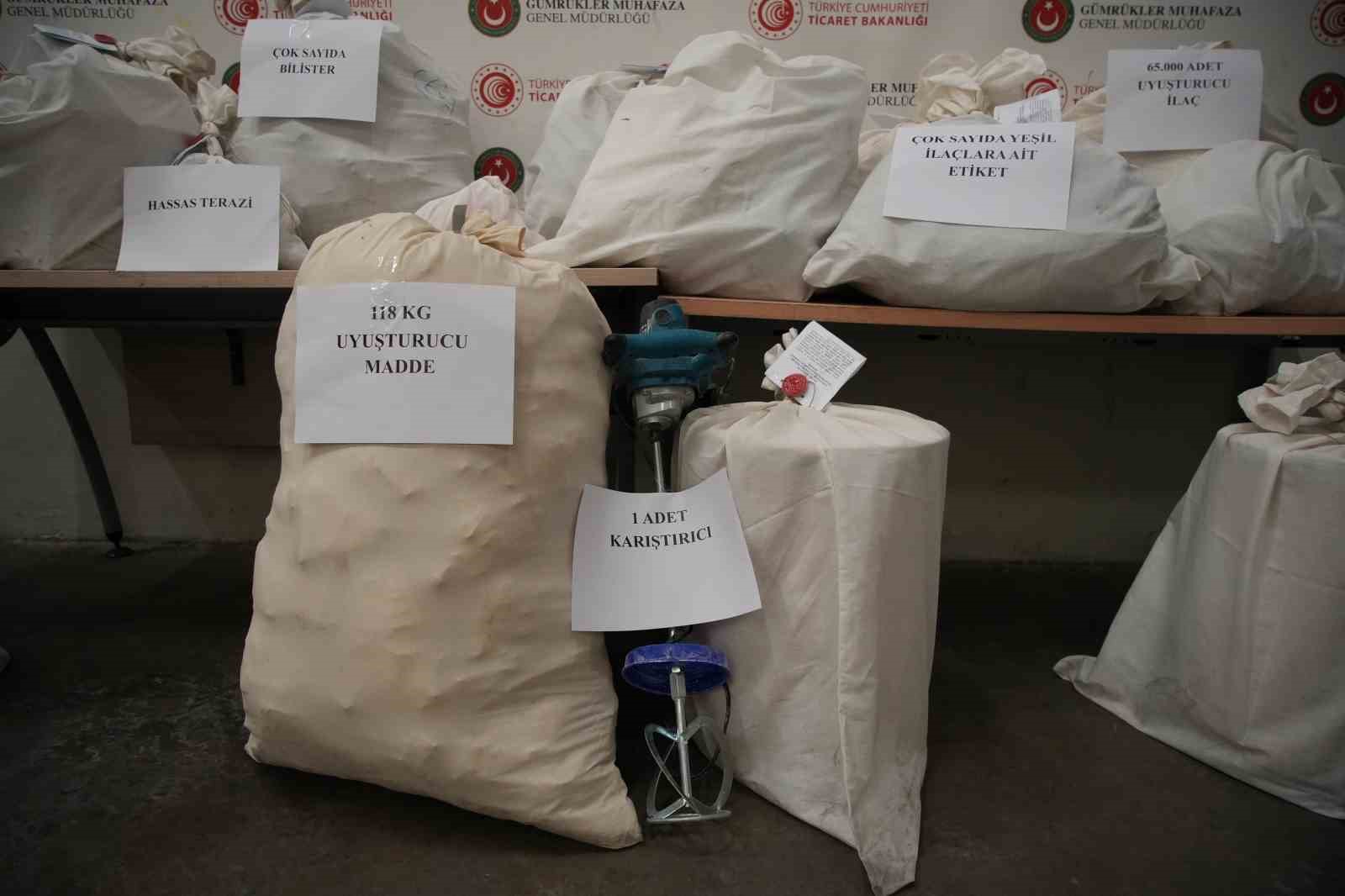 edirnede evini uyusturucu imalathanesine cevirmis operasyonda 117 kilo uyusturucu ele gecirildi 9 cuIdXjyd