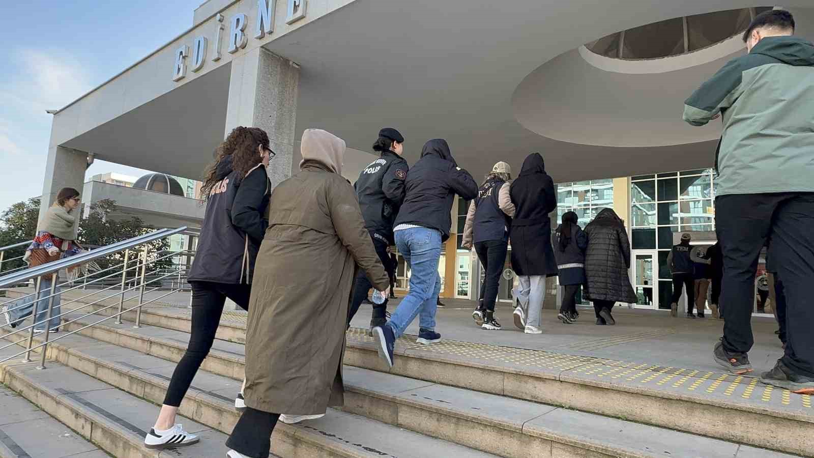 edirnede fetoden gozaltina alinan 6 supheli adliyeye sevk edildi 0 u3GCAHqy