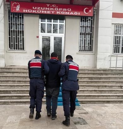 edirnede gocmen kacakciligi operasyonu filistinli organizator yakalandi 0 JvzUO2Q6