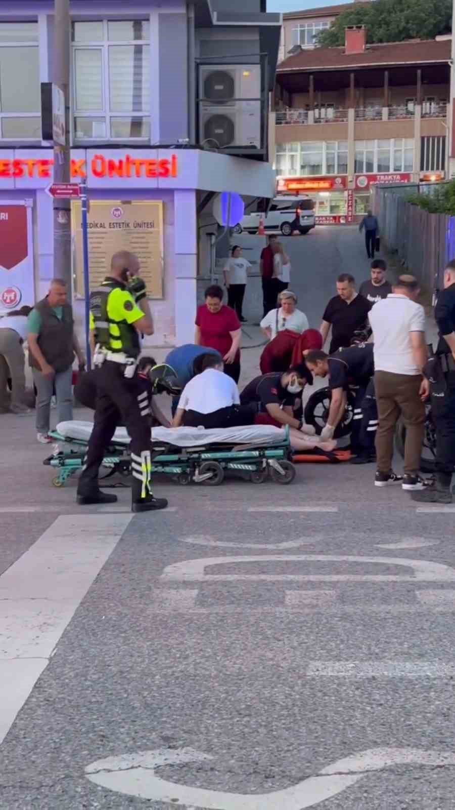 edirnede iki motosikletin carpistigi kazada 2 genc kiz yaralandi 0 9PkuuFkT