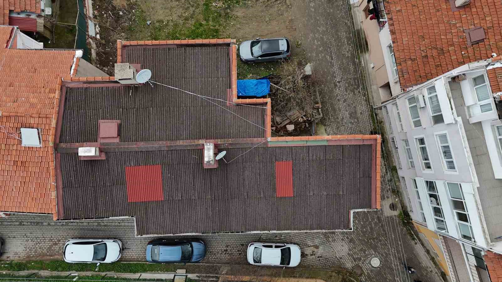 edirnede ilginc manzara osmanli donemi kabri apartman bahcesinde kaldi 4 mPMLMJ2W