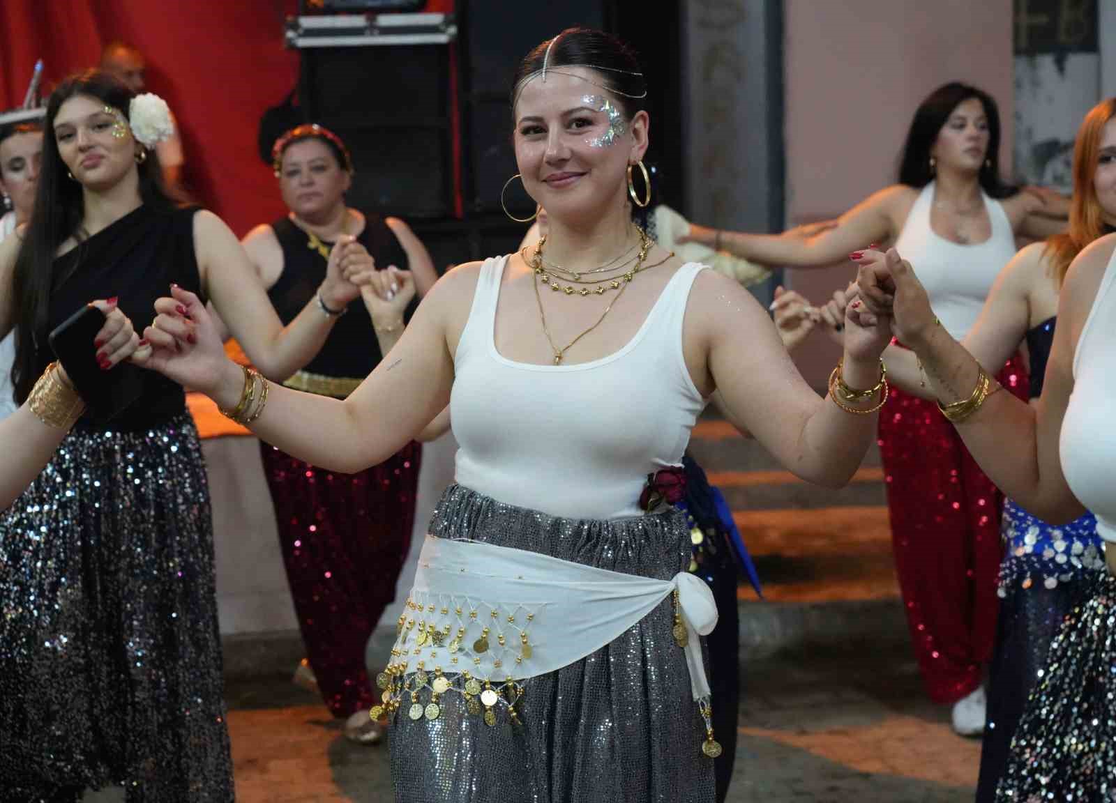 edirnede kadinlarin salvar gecesi gelenegi suruyor 4 seX1sgIv