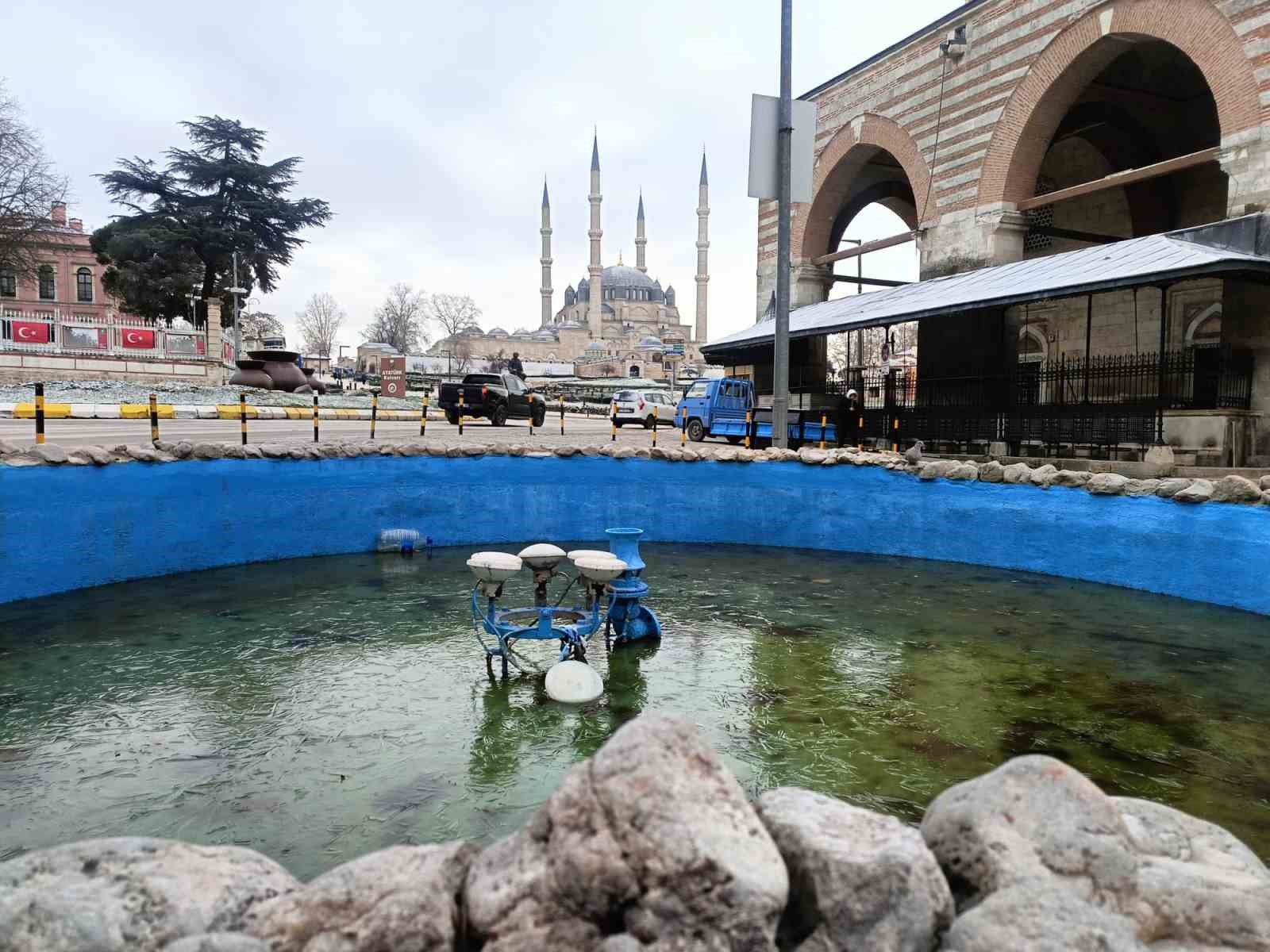 edirnede kar gitti ayaz geldi pandemi gunlerini aratmayan sessizlik 6 mCpsyzn3
