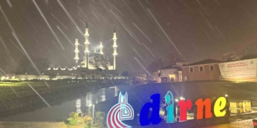 edirnede-kar-yagisi-etkili-oluyor-rUQzOUpt.jpg