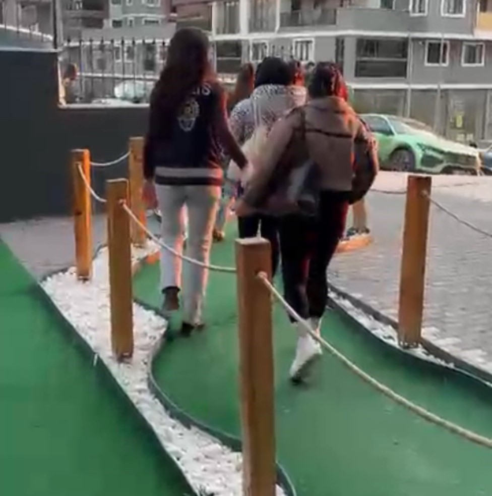 edirnede masaj salonlarina fuhus operasyonu 15 gozalti 3 NurXqcEa