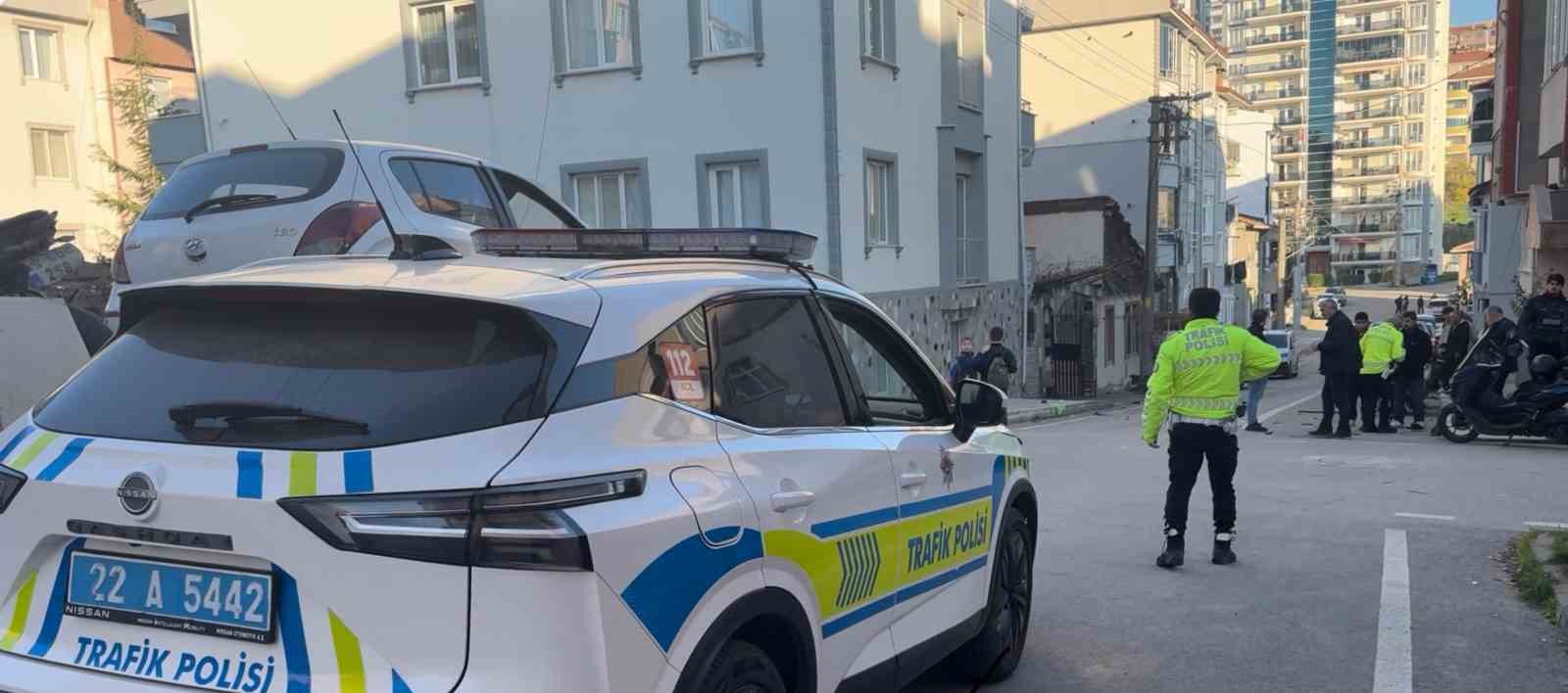 edirnede motosiklet surucusunun hayatini kaybettigi feci kaza kamerada 3 l6J45i7Z