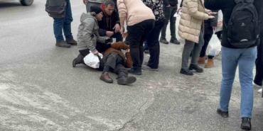 edirnede-motosikletin-yasli-adama-carpmasi-kamerada-Ci6zUatF.jpg