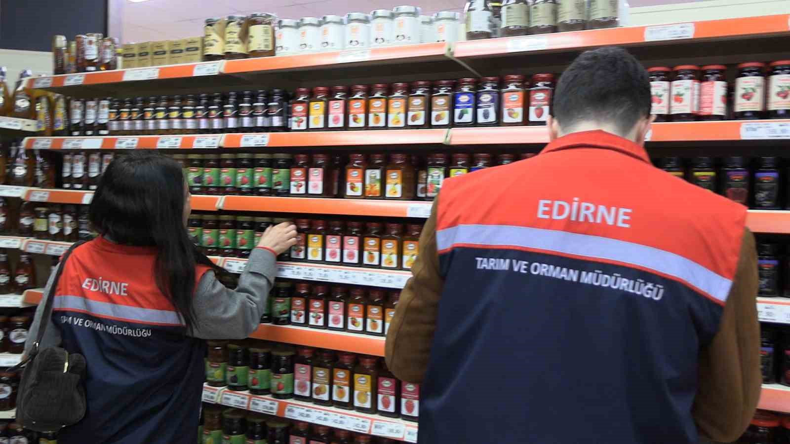Edirne’de Ramazan sofraları mercek altında: Fahiş fiyat ve hijyen denetimleri arttırıldı 6 edirnede ramazan sofralari mercek altinda fahis fiyat ve hijyen denetimleri arttirildi 2 1PugNWOf