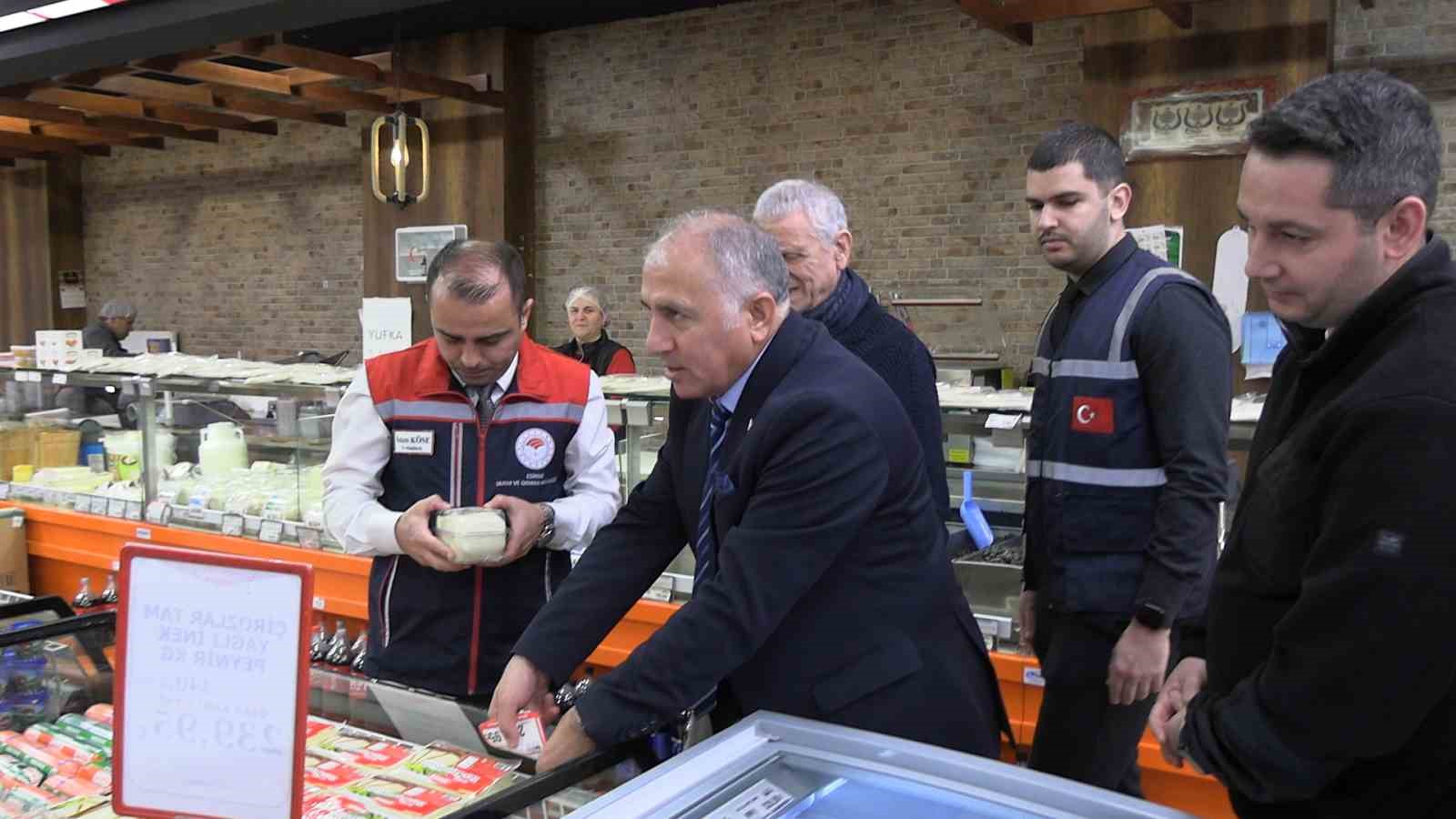 Edirne’de Ramazan sofraları mercek altında: Fahiş fiyat ve hijyen denetimleri arttırıldı 10 edirnede ramazan sofralari mercek altinda fahis fiyat ve hijyen denetimleri arttirildi 6 prnbP5jd
