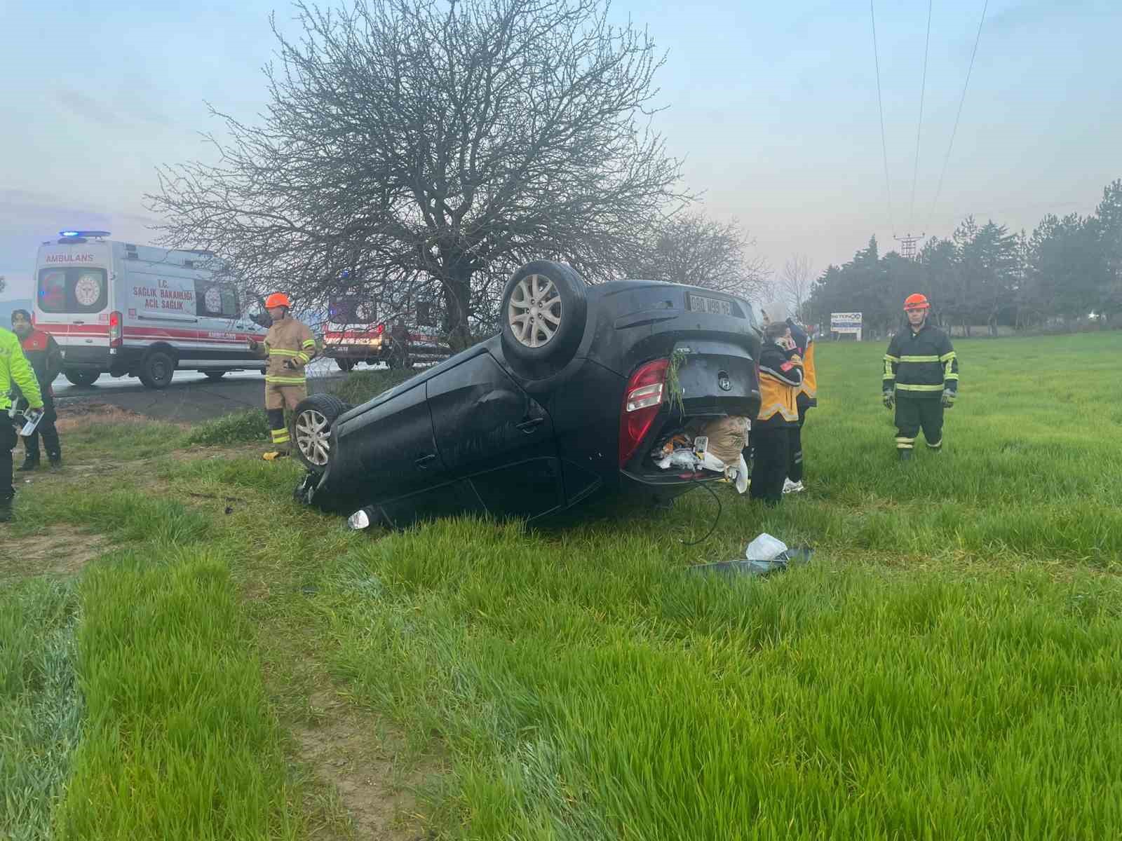 edirnede takla atan otomobilin genc surucusu hayatini kaybetti 0 lU7ckDi7