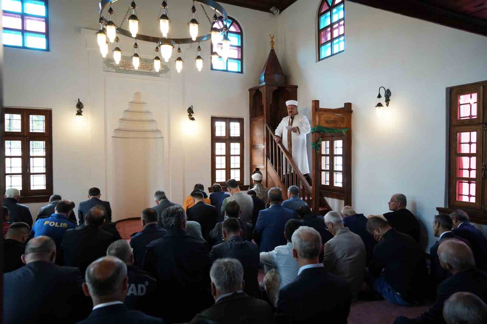 Edirne’de tarihi Şeyh Şücaeddin Camii yeniden ibadete açıldı 6 edirnede tarihi seyh sucaeddin camii yeniden ibadete acildi 2 pS9bgIUw