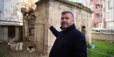 edirnede-tarihi-turbe-restore-edilmeyi-bekliyor-9cRKnHpY.jpg
