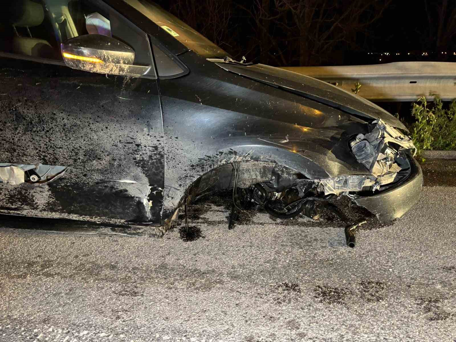 edirnede ters yone giren alkollu surucu kaza yapti 2 yarali 3 uOYN789J