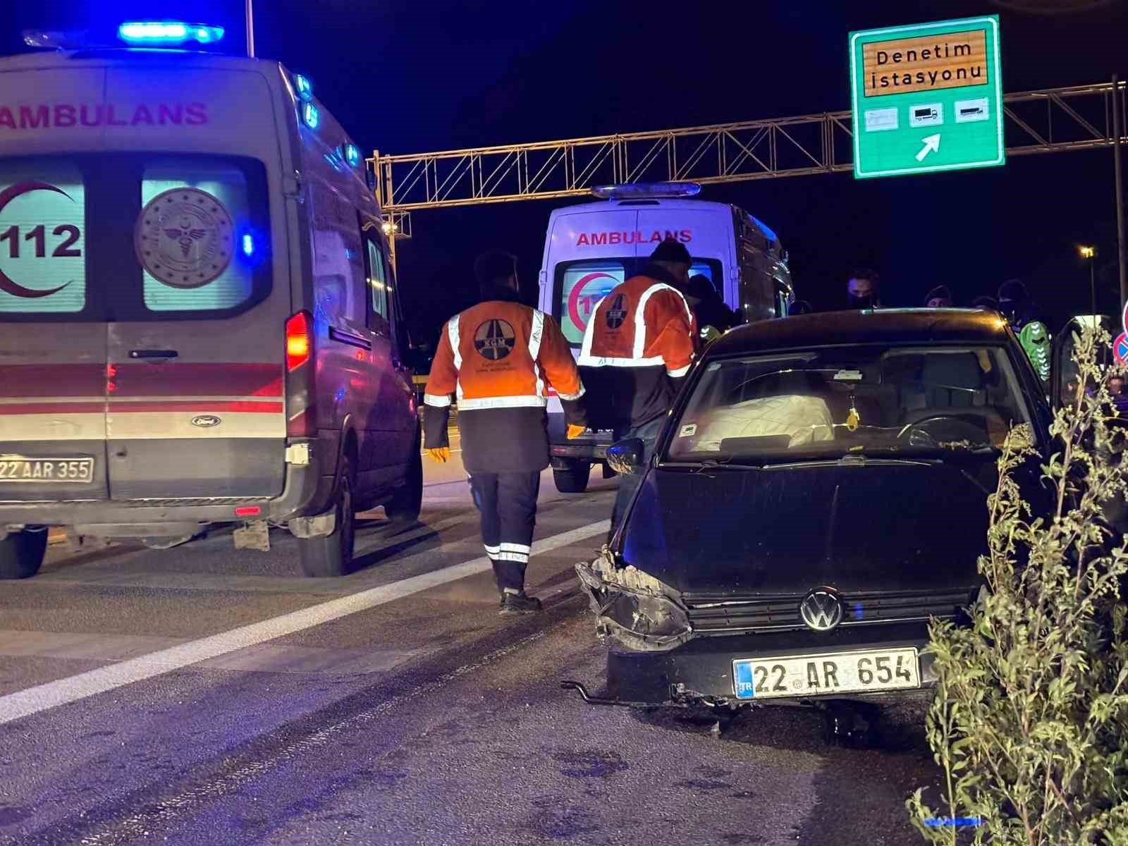edirnede ters yone giren alkollu surucu kaza yapti 2 yarali 4 G1FnYE9f