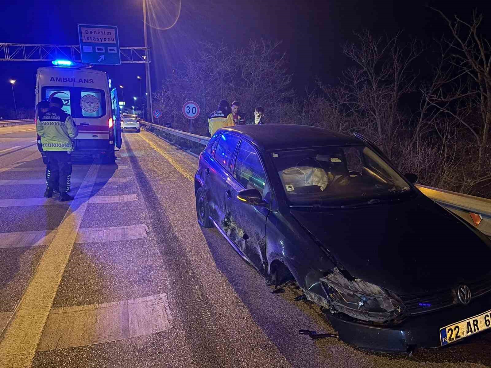 edirnede ters yone giren alkollu surucu kaza yapti 2 yarali 8 kTe94AiF
