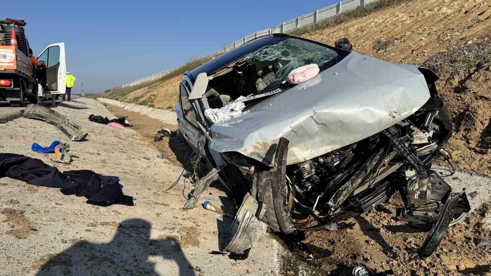 edirnede trafik kazasi 4 yarali 1 O6npiSOu