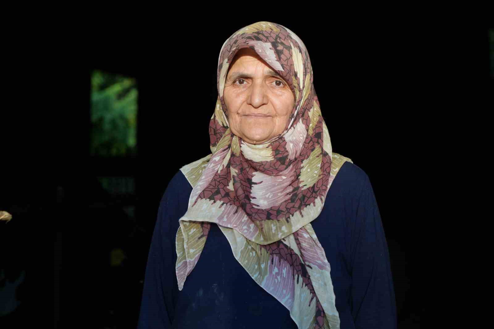 Edirne’de üçüz buzağı sürprizi: "Rabbim bereketini üç kat verdi" 8 edirnede ucuz buzagi surprizi rabbim bereketini uc kat verdi 4 qfLIkPRH