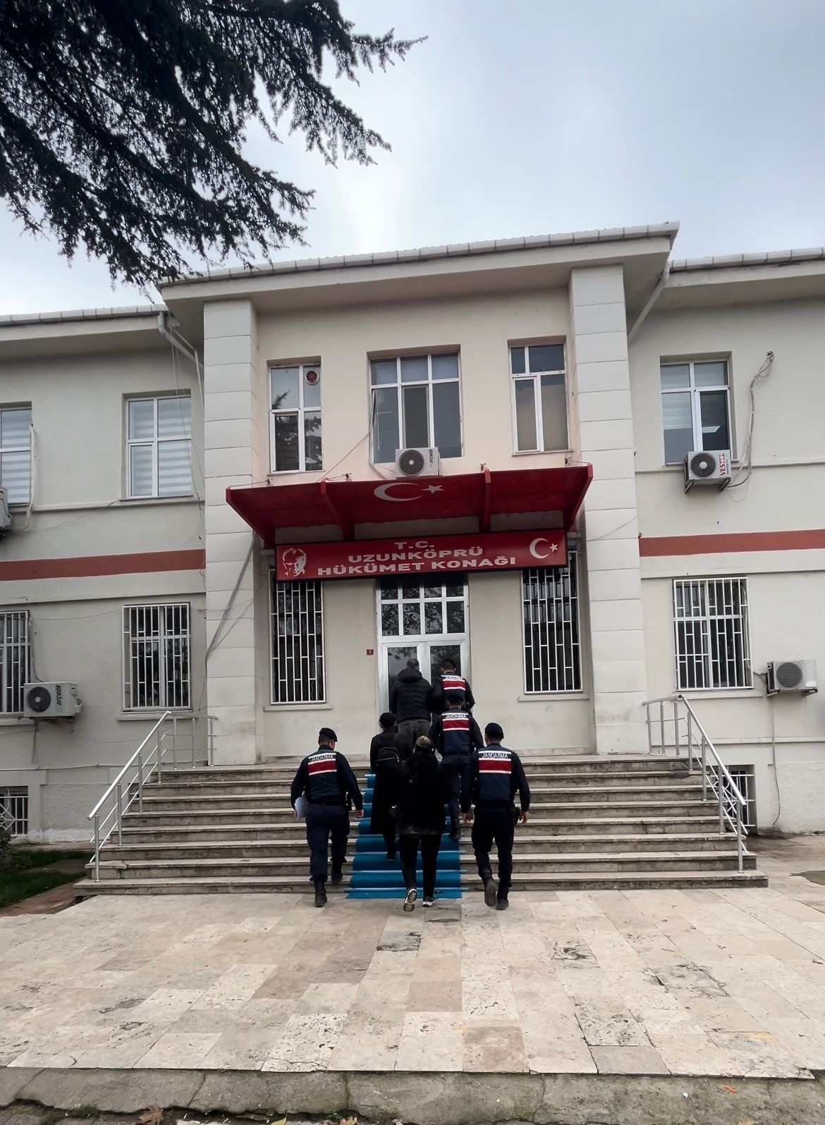 edirnede yapay zek destekli operasyonda 3 feto suphelisi yakalandi 1 X8VAsZdD