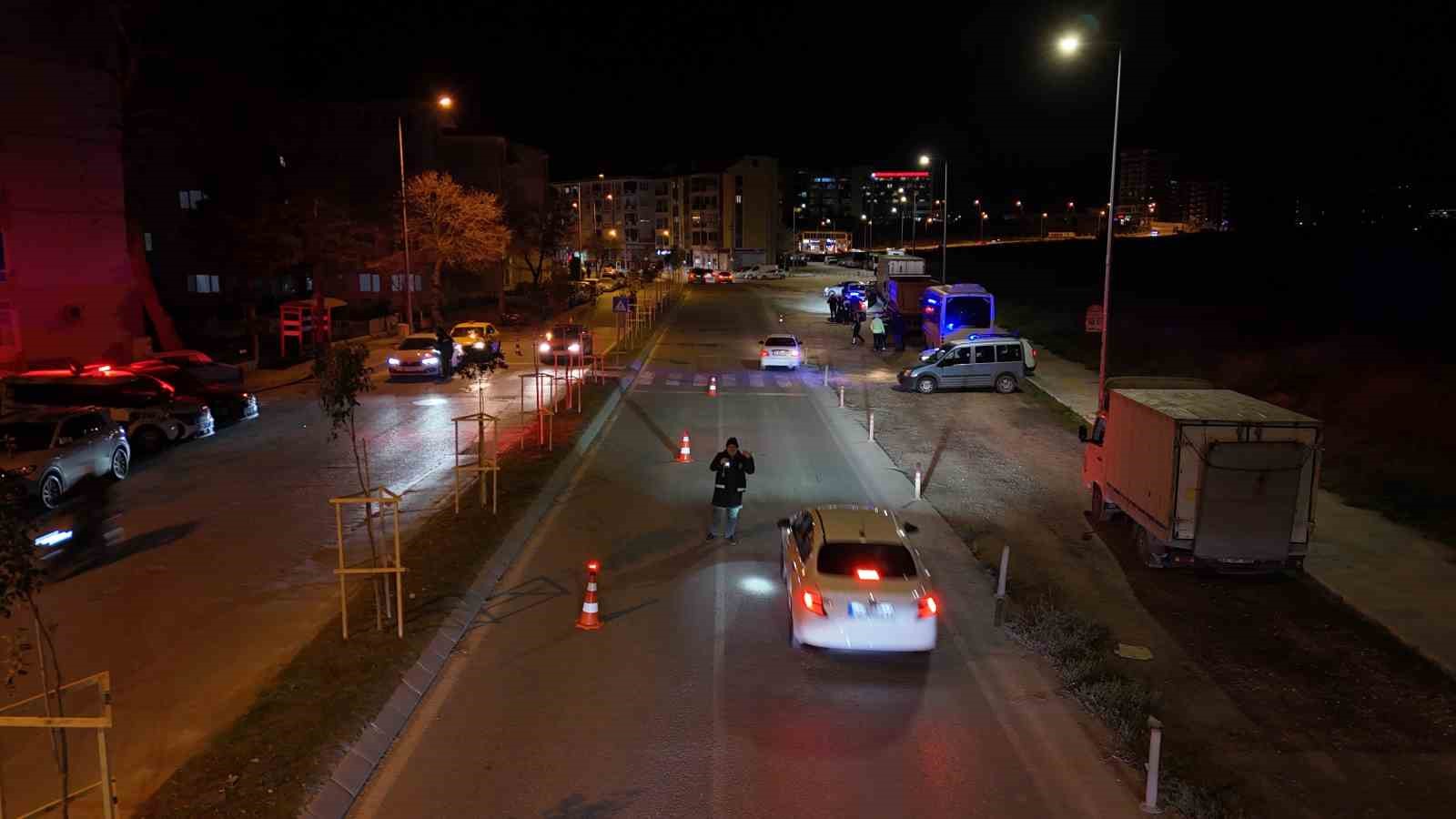 edirnede yilbasinda 939 polis gorev yapti 1 Fb48Ft4T