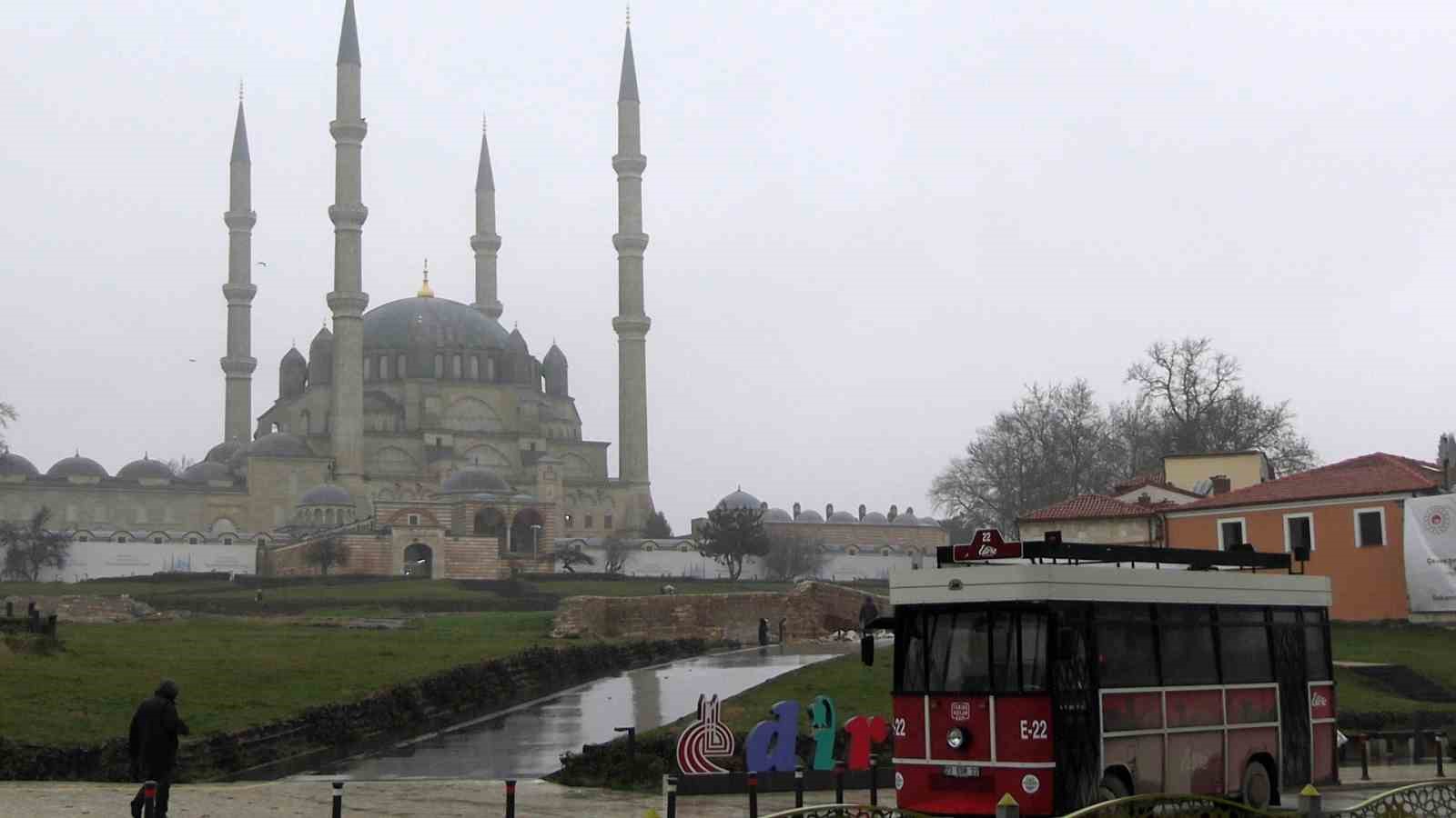 edirnedeki selatin camiler ramazanda gul kokacak 7 CnTVVVVN