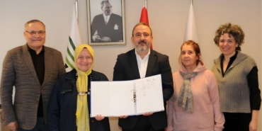 edirneli-kadinlarin-emegi-bal-rotasi-ile-dunyaya-aciliyor-xucdWBLW.jpg